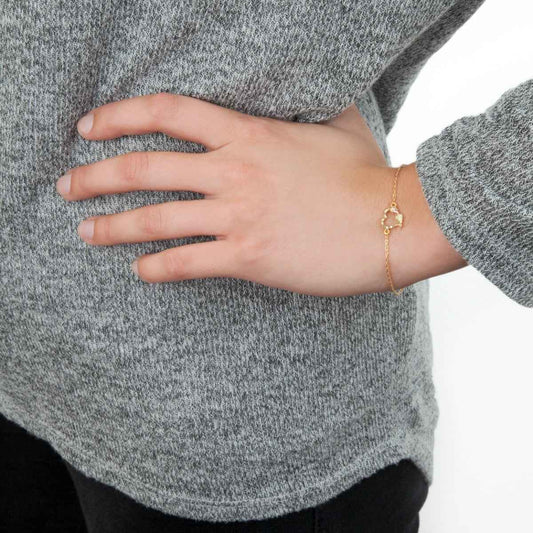 Black Hills Gold 7-inch Heart Bracelet in 10K Yellow Gold front view
