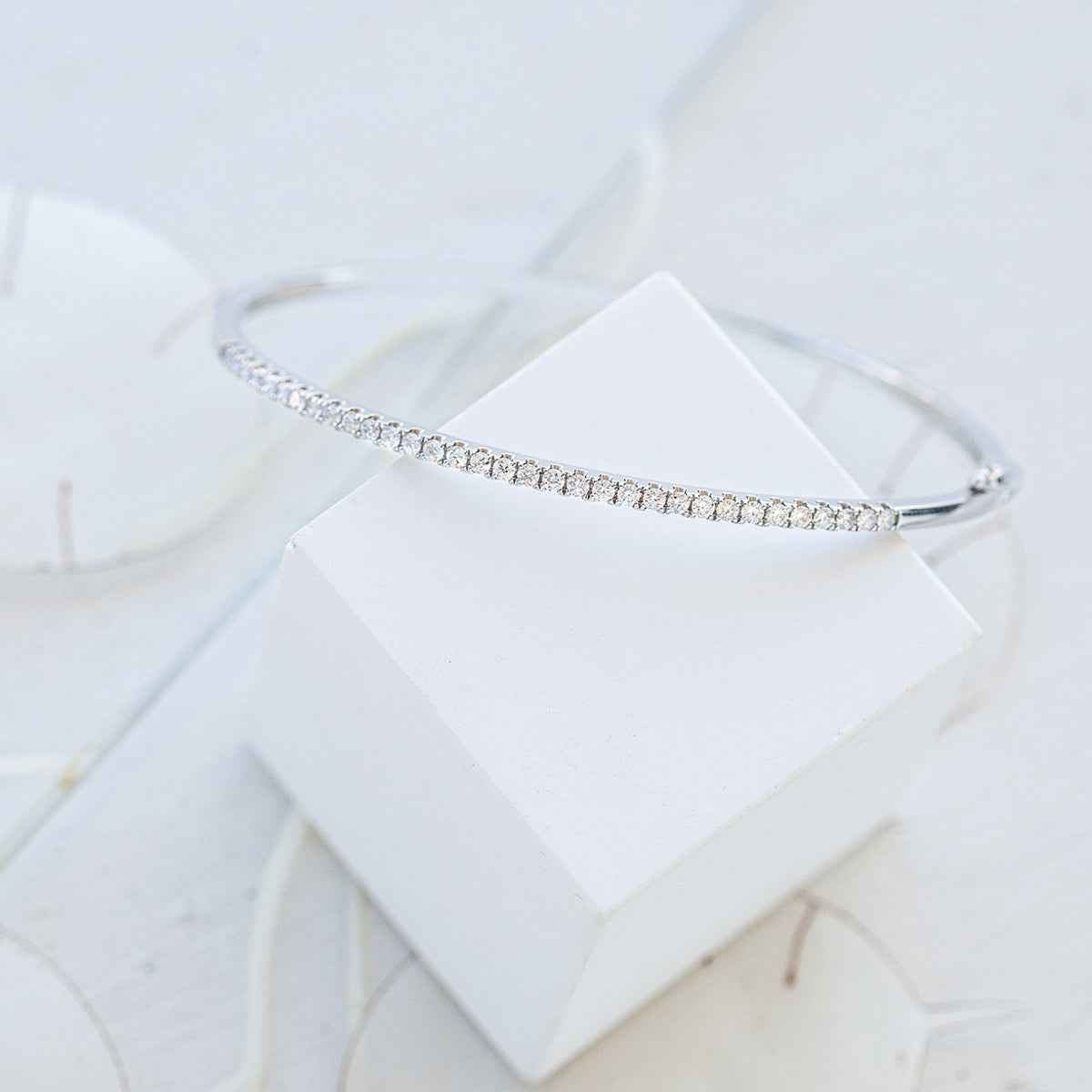3/4 ct. tw. Round Brilliant Diamond Bangle Bracelet in 14K White Gold front view