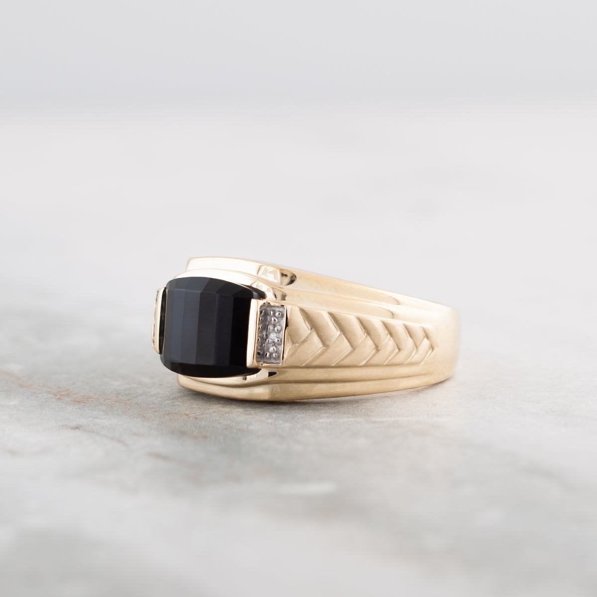 Men's Created Barrel Cut Onyx & Diamond Accent Braided Ring in 10K Yellow Gold side profile