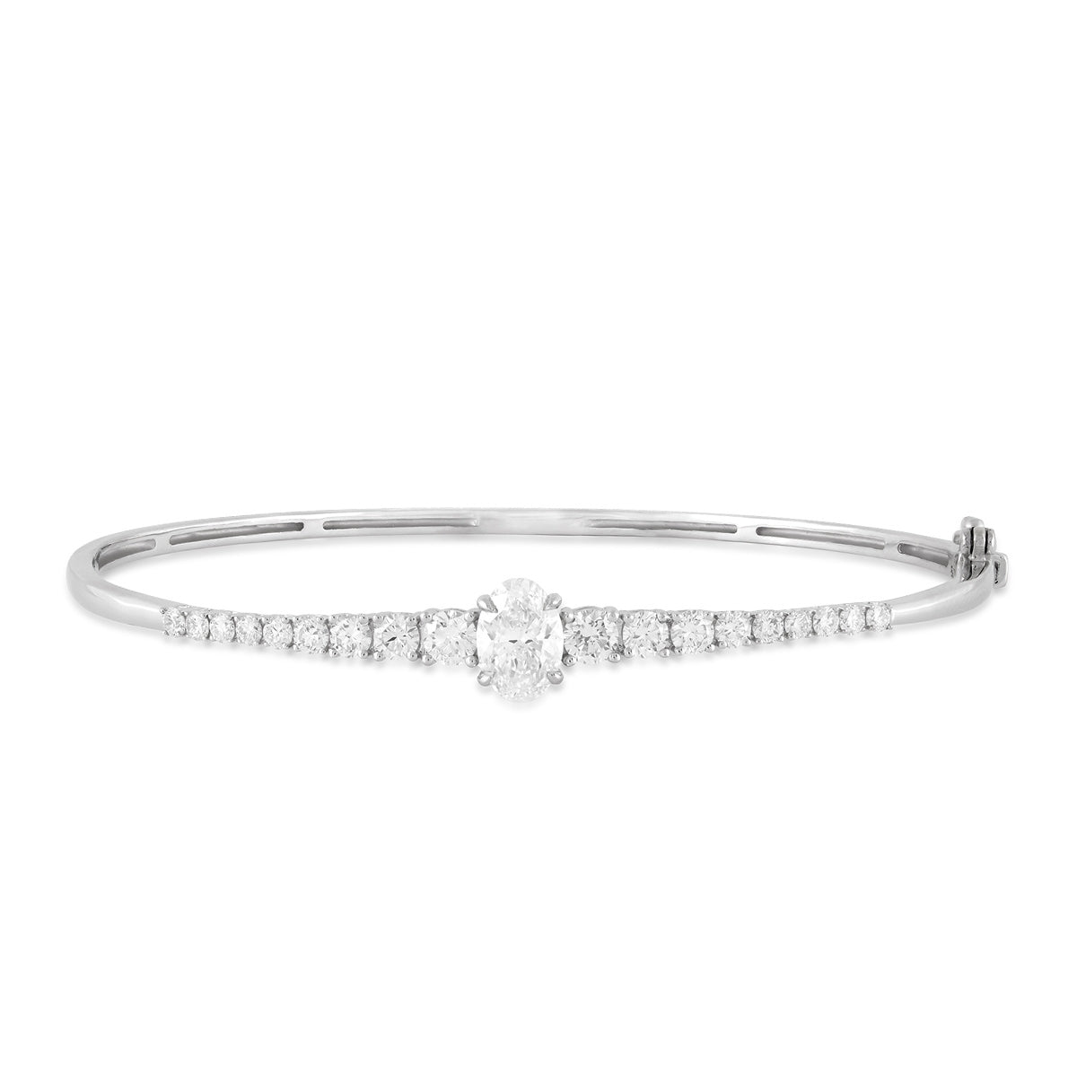 Adamante 2-1/4 ct. tw. Lab-Grown Oval Diamond Graduated 7-inch Bangle Bracelet in 14K White Gold
