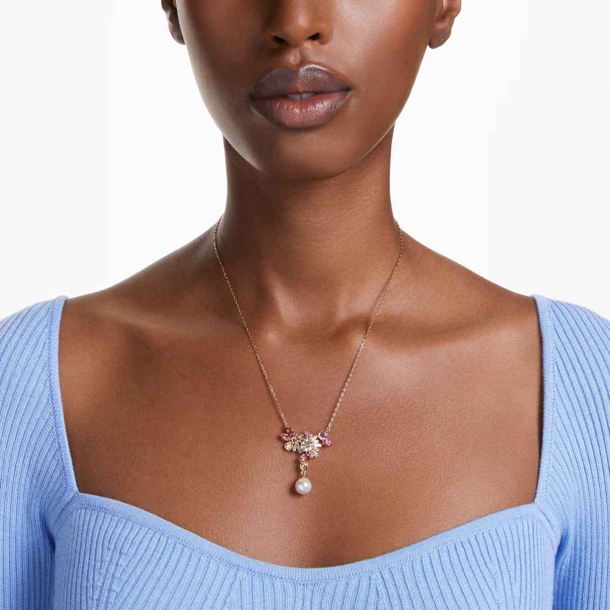 Swarovski Gema Crystal Pearl & Multi-Shape Pink Crystal Necklace in Yellow Gold-Tone Plating close-up detail
