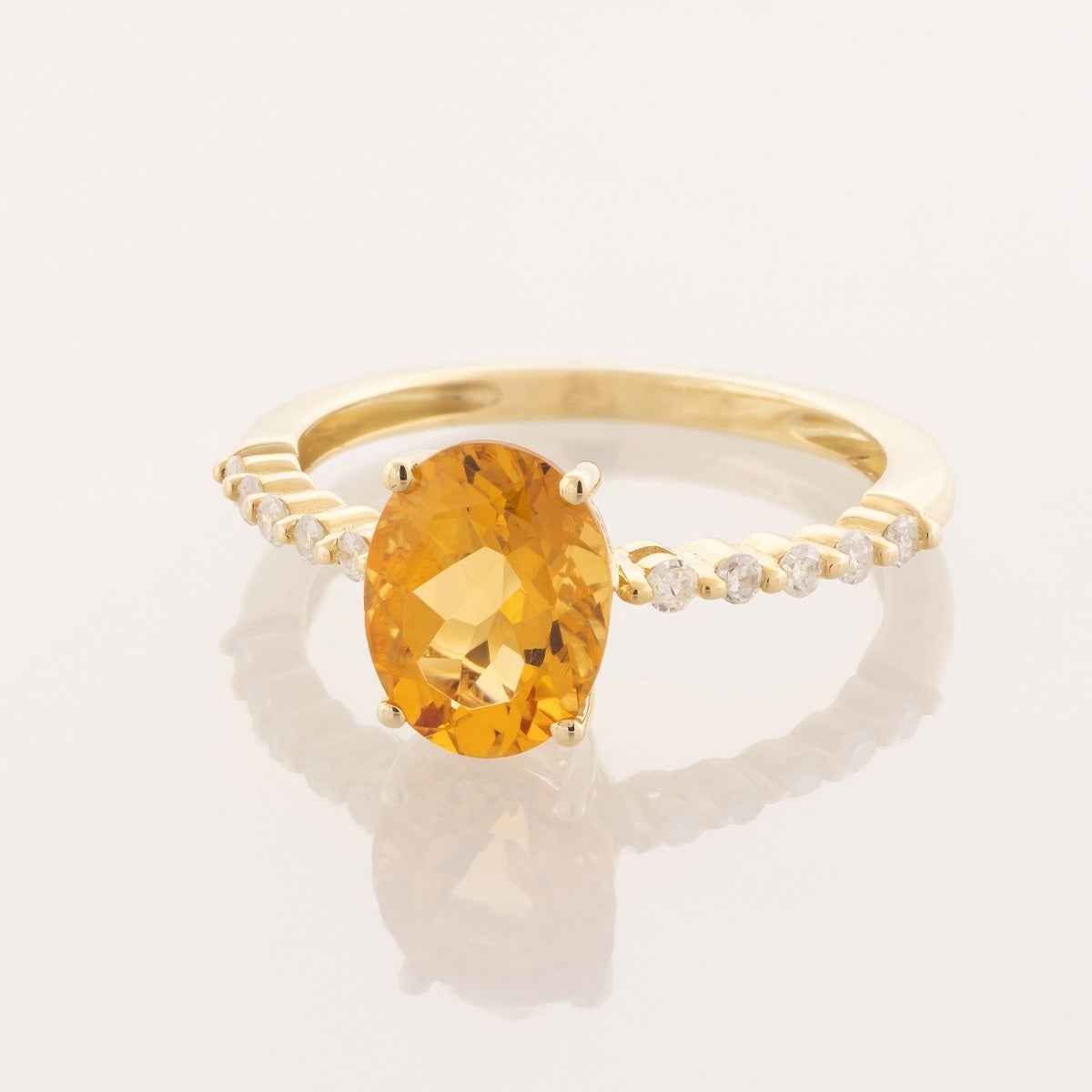 Oval Citrine & 1/7 ct. tw. Diamond Ring in 10K Yellow Gold close-up detail
