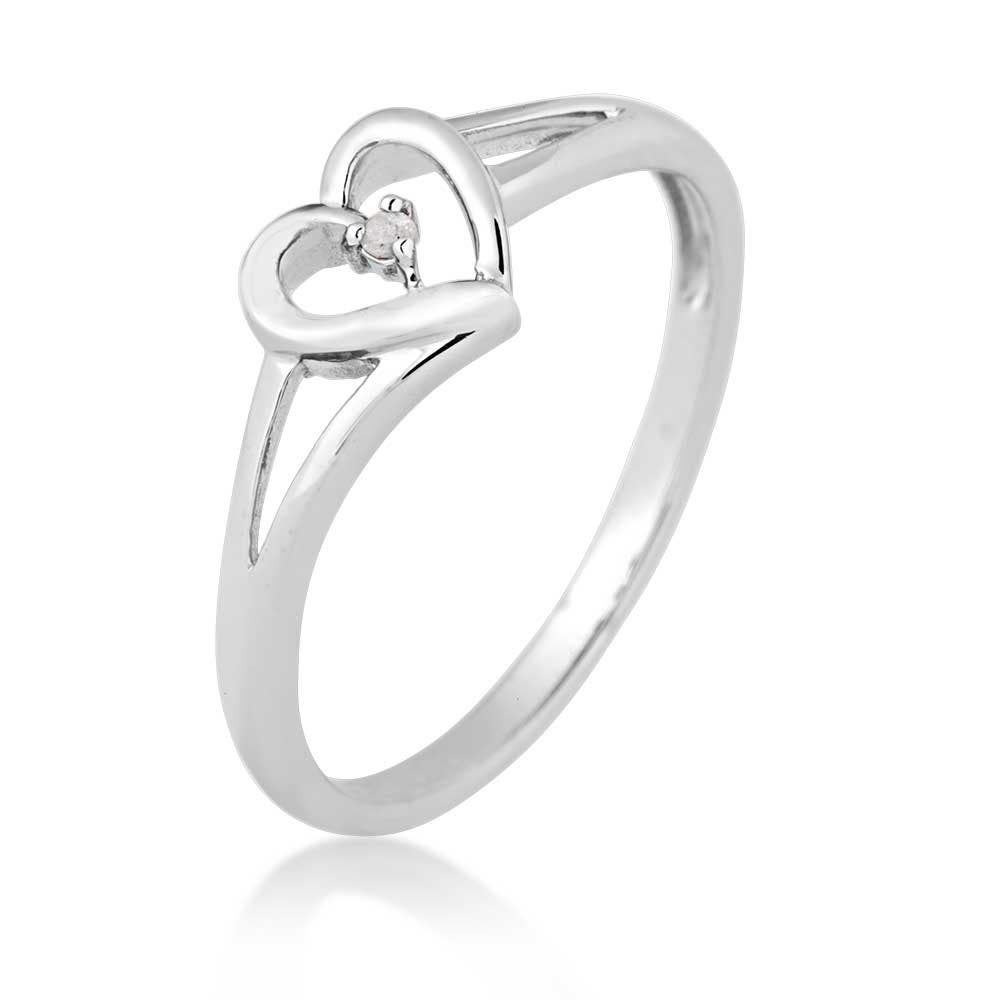 1/100 ct. tw. Diamond Heart Promise Ring in Sterling Silver close-up detail