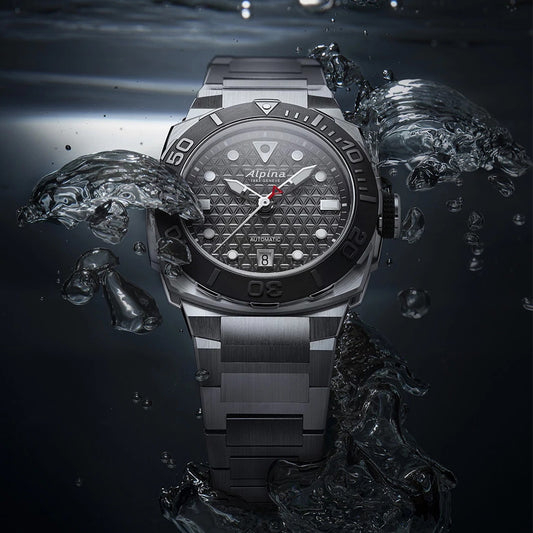 Alpina Men's Seastrong Diver Extreme Automatic Stainless Steel Watch with Black Dial side profile