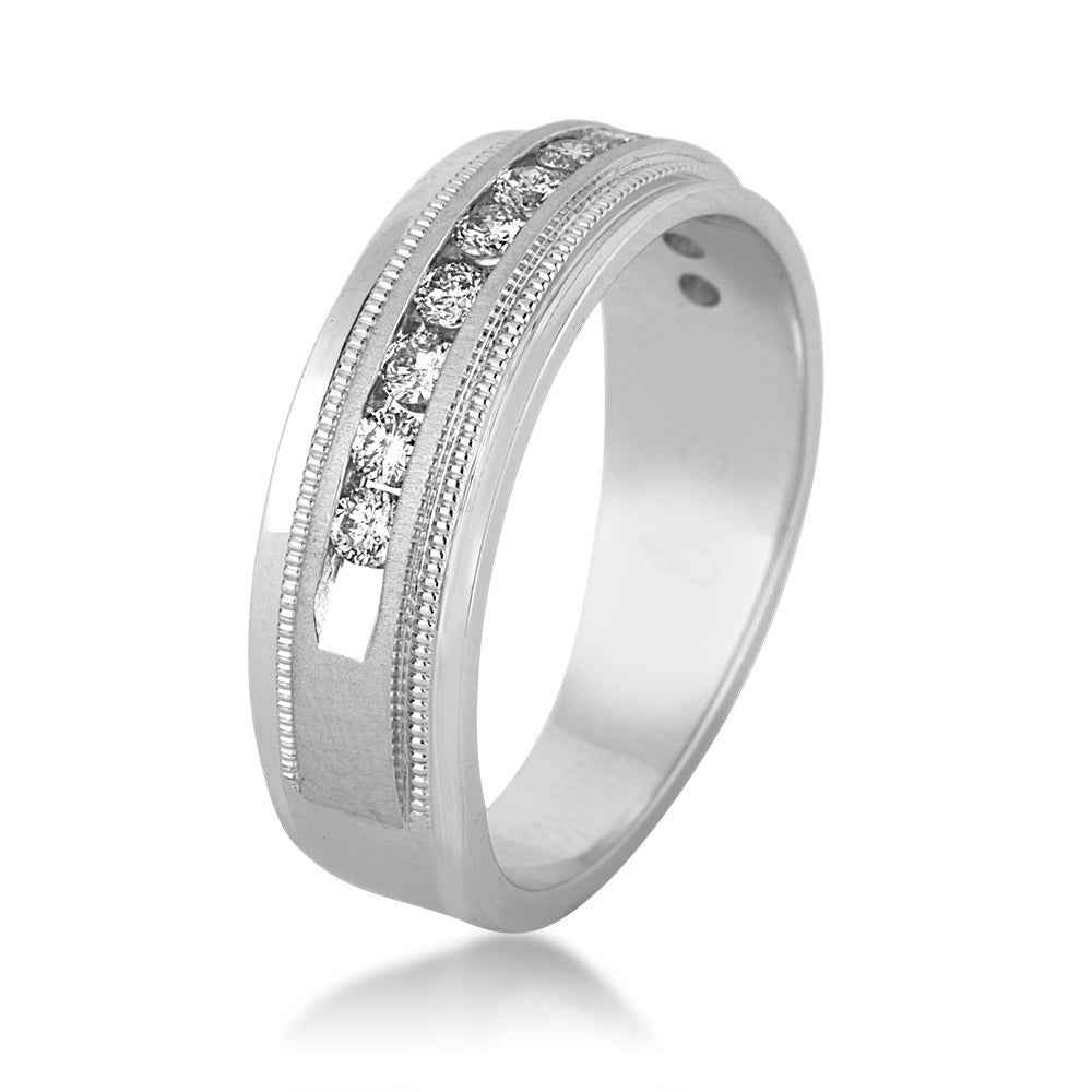 Men's 1/2 ct. tw. Round Brilliant Diamond Channel-Set with Milgrain & Step-Edge Accents in 14K White Gold close-up detail