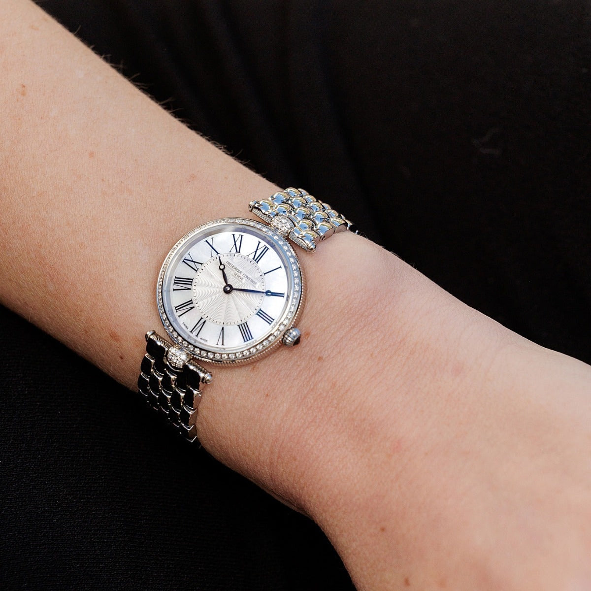 Frederique Constant Ladies' Art Deco Quartz Stainless Steel Watch with White Dial close-up detail (2)