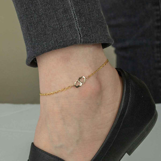 Black Hills Gold Leaf Double Heart Ankle Bracelet in 10K Yellow Gold front view