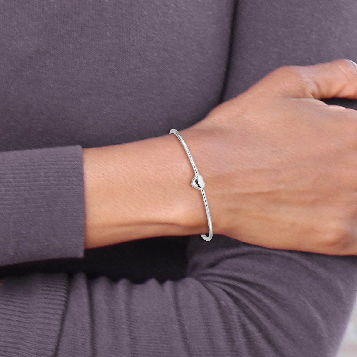 Heart Open Cuff Bracelet in Rhodium Plated Sterling Silver close-up detail