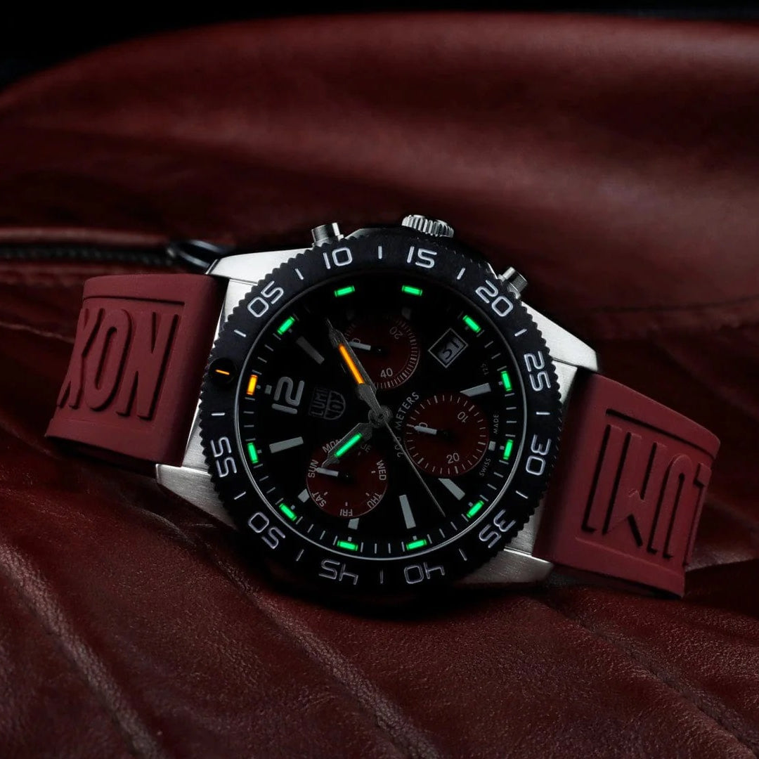 Luminox Men's Pacific Diver Quartz Chronograph Stainless Steel Watch with Black Dial & Red Rubber Strap side profile