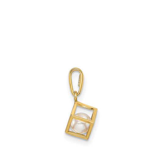 Cultured Freshwater Pearl Cube Pendant in 14K Yellow Gold front view
