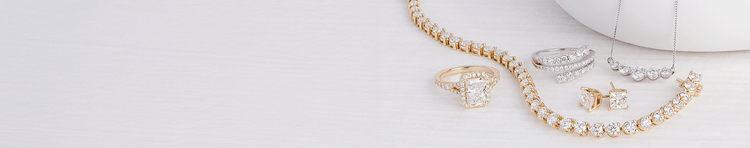 Diamonds collection at Riddle's Jewelry