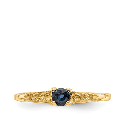 Children's Sapphire September Birthstone Ring in 10K Yellow Gold close-up detail