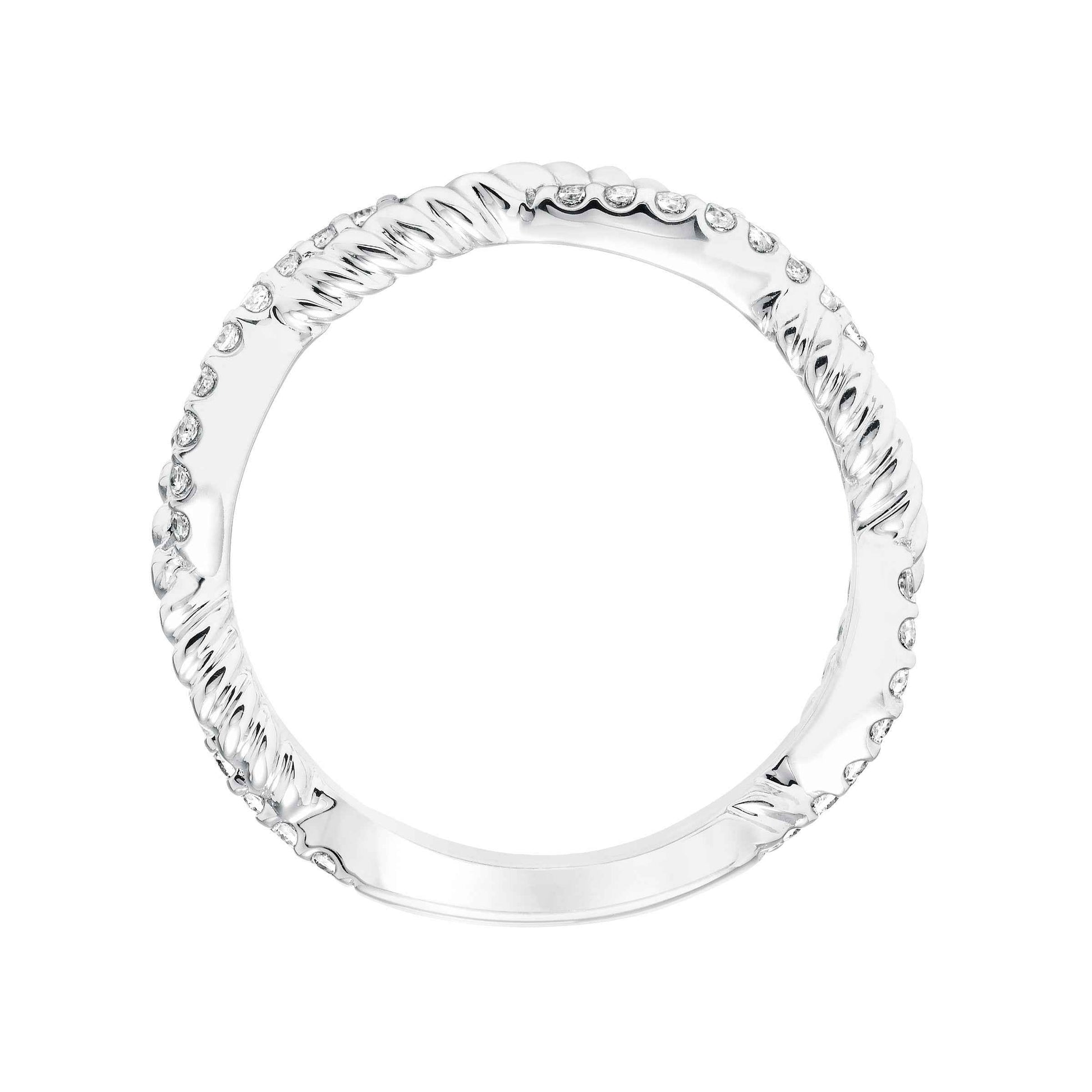 ArtCarved Contemporary 1/5 ct. tw. Diamond and Rope Accent Twisted Wedding Band in 14K White Gold close-up detail