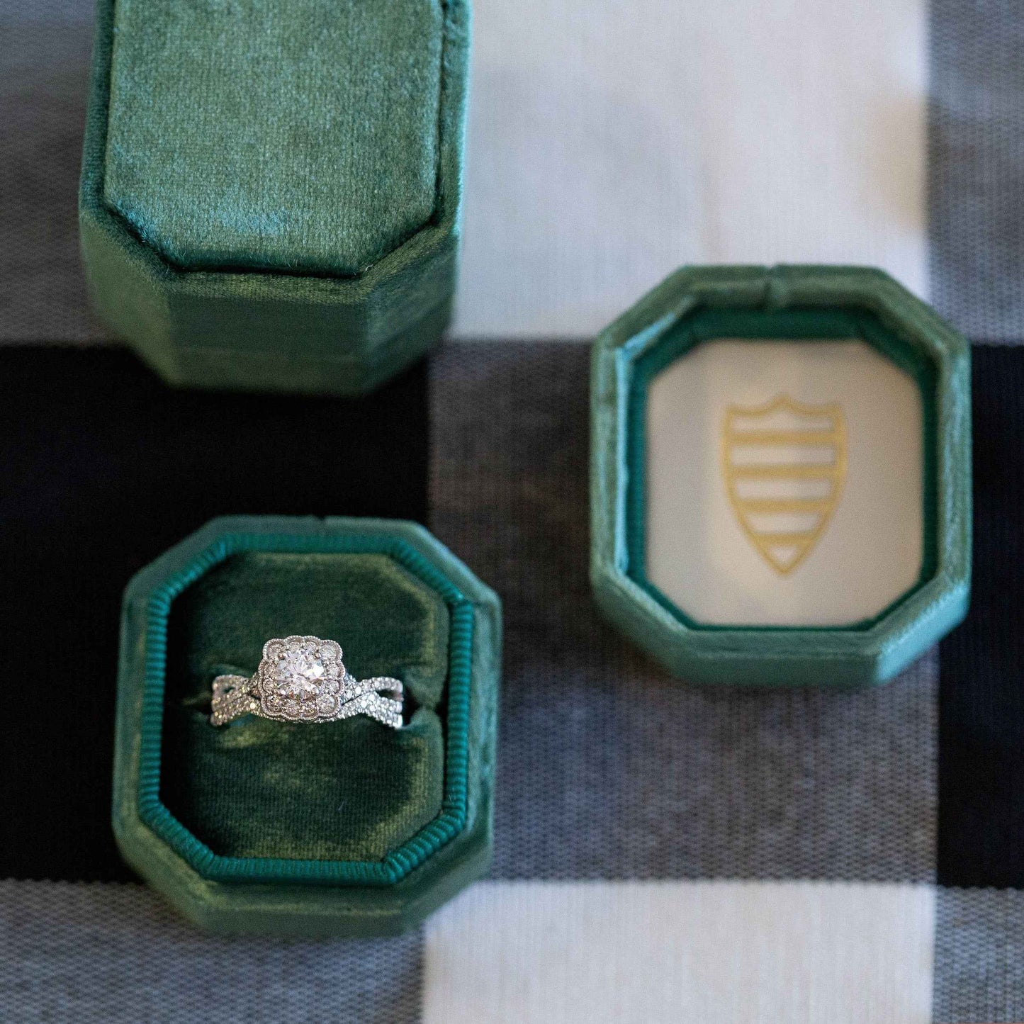Natural 1 ct. tw. Round Brilliant Diamond Square Scalloped Halo Wedding Set in 14K White Gold side profile