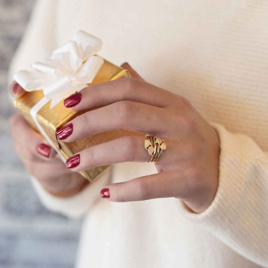 Black Hills Gold Four Leaf Bypass Ring in 10K Yellow Gold close-up detail