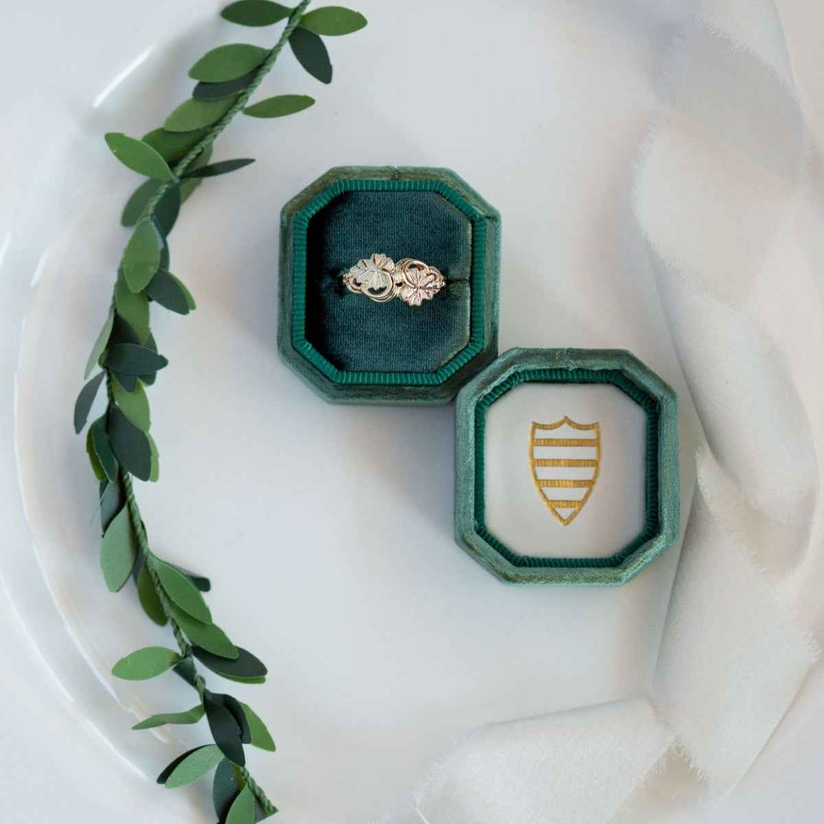 Black Hills Gold Diamond Accent Grapevine & Leaf Promise Ring in 10K Yellow Gold close-up detail
