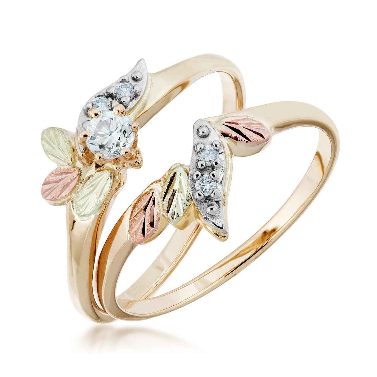 Black Hills Gold 1/5 ct. tw. Round Brilliant Diamond Wedding Set in 10K Yellow Gold close-up detail