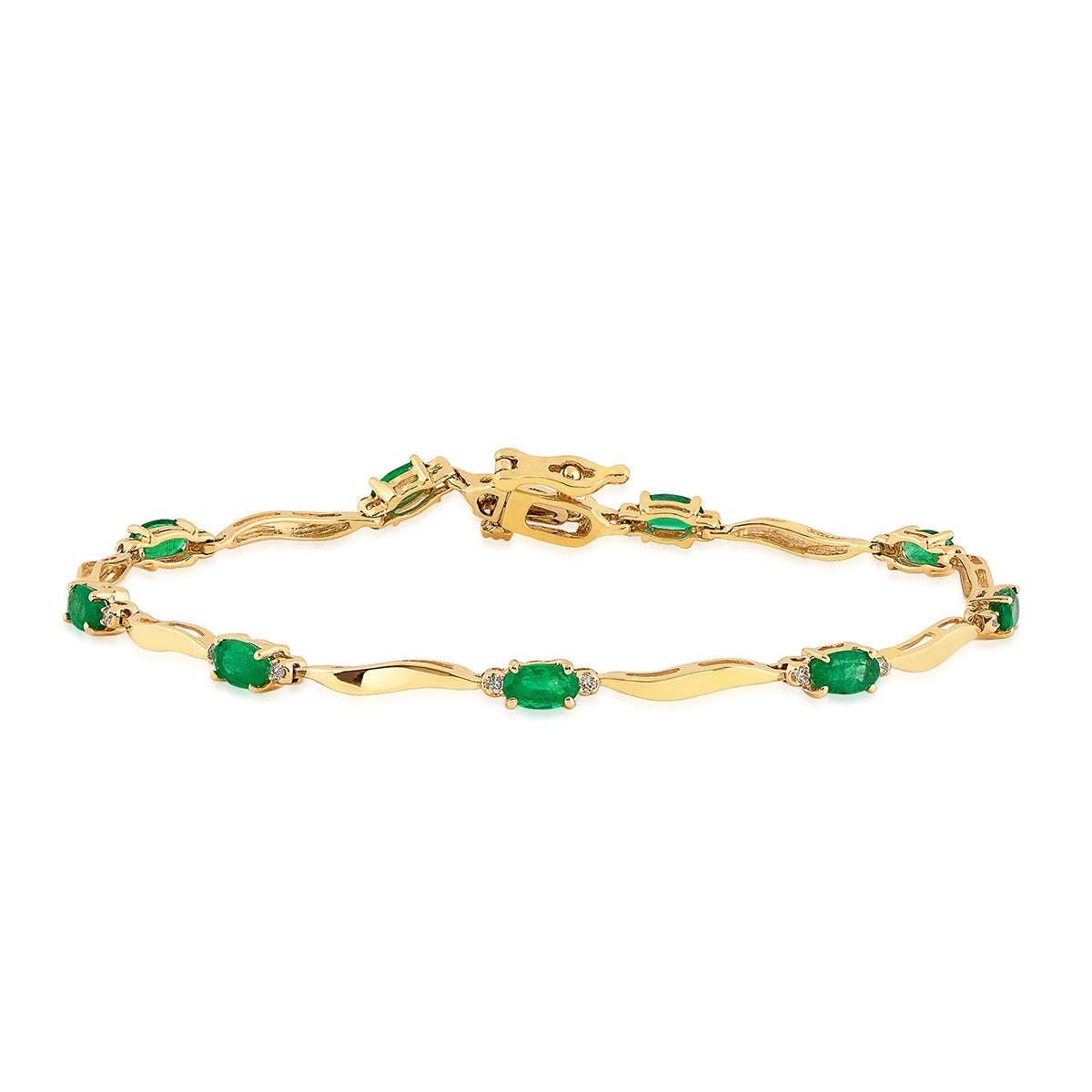 Oval Emerald & 1/7 ct. tw. Diamond Bracelet in 14K Yellow Gold
