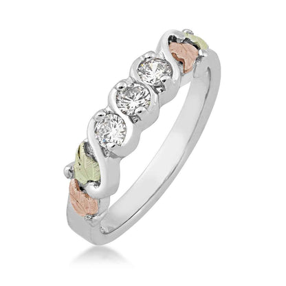 Black Hills Gold Round 3-Stone Cubic Zirconia Four Leaf Anniversary Ring in Sterling Silver front view