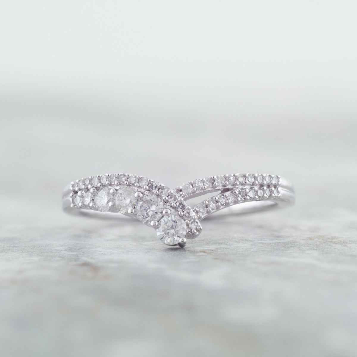 Journey Collection 1/3 ct. tw. Diamond Chevron Ring in 10K White Gold close-up detail