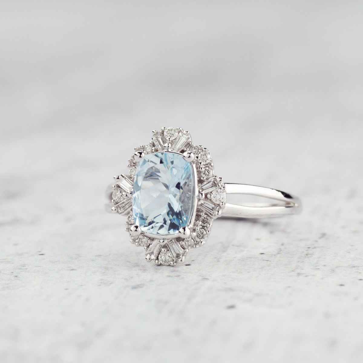 Cushion Aquamarine & 1/4 ct. tw. Diamond Scalloped Halo Ring in 10K White Gold front view
