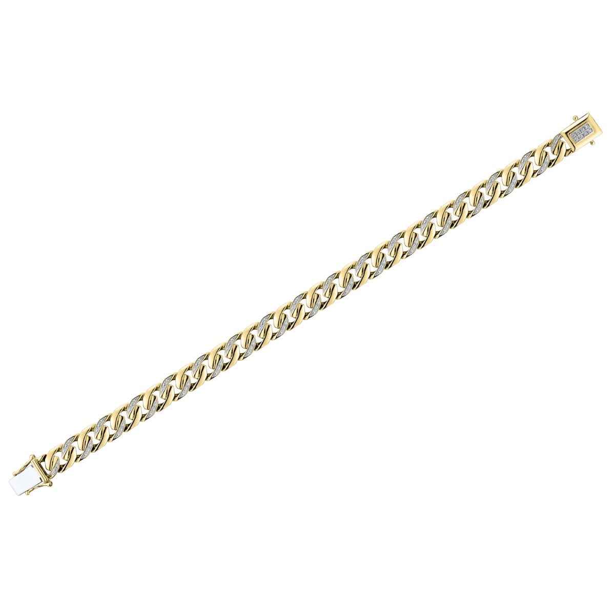 1/6 ct. tw. Diamond Cuban Link Bracelet in 10K Yellow Gold close-up detail