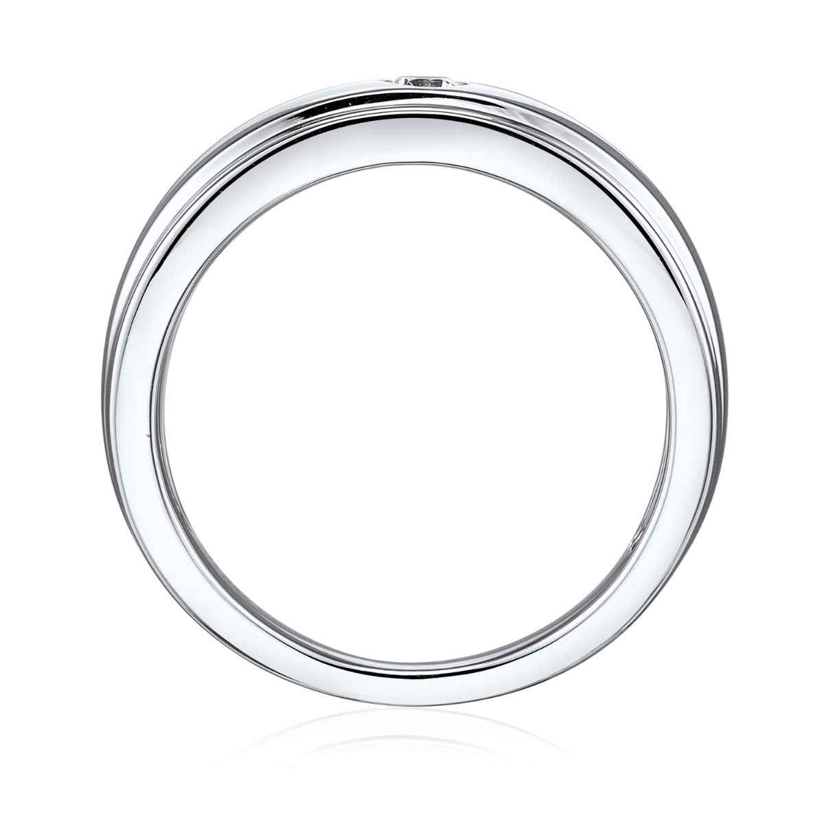 Men's 1/10 ct. tw. Diamond Ring with Step Edge in 10K White Gold close-up detail