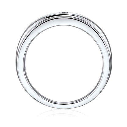 Men's 1/10 ct. tw. Diamond Ring with Step Edge in 10K White Gold close-up detail