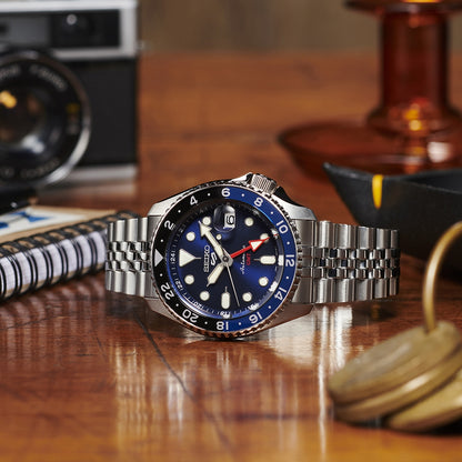Seiko Men's 5 Sports SKX Series Automatic Stainless Steel Watch with Blue Dial & Black & Blue Bezel front view