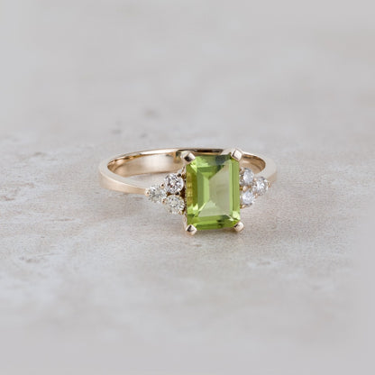 Emerald Cut Peridot & 1/5 ct. tw. Diamond Ring in 14K Yellow Gold close-up detail