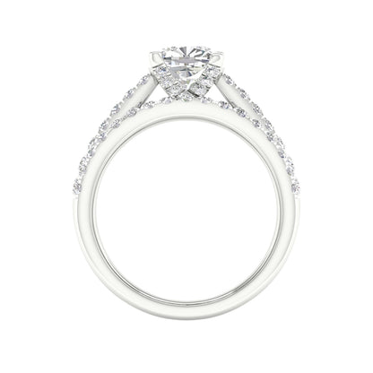Adamante 2-1/3 ct. tw. Lab-Grown Cushion Diamond Wedding Set in 14K White Gold close-up detail