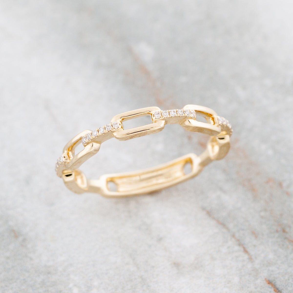 JustDesi 1/20 ct. tw. Diamond Paperclip Ring in 14K Yellow Gold close-up detail