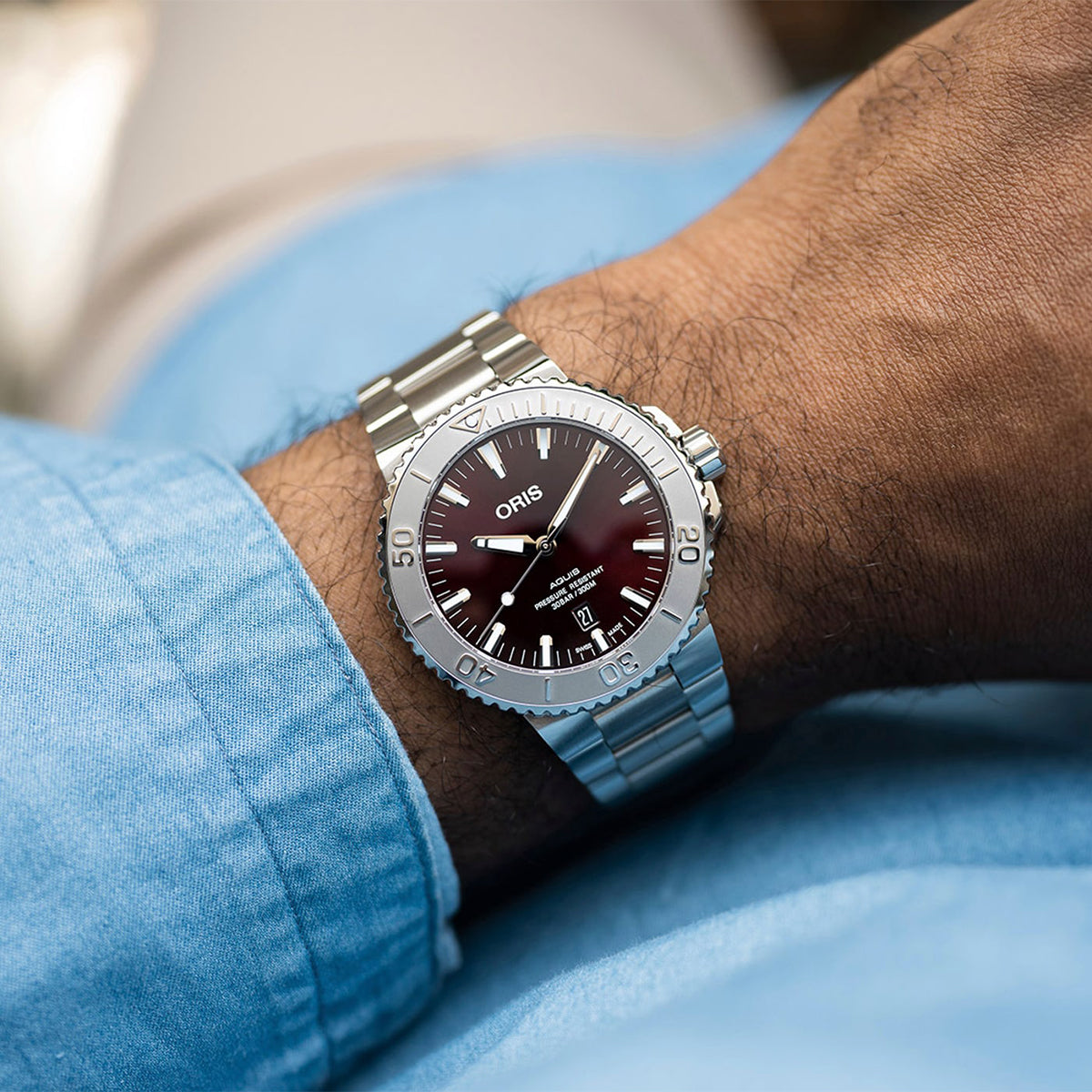 aquis cherry dial oris watch automatic model