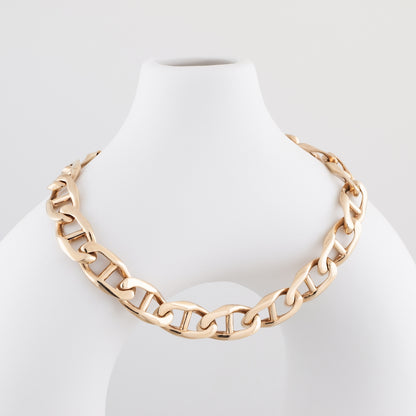 8.4mm 8.5-inch Solid Mariner Link Bracelet in 10K Yellow Gold front view