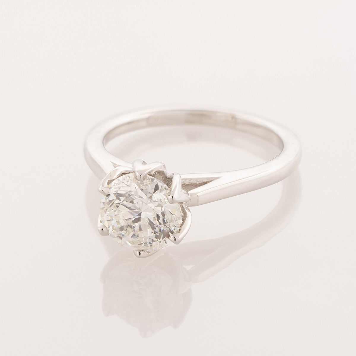 Noventa 1-1/2 ct. tw. Round Diamond Solitaire Engagement Ring in 14K White Gold close-up detail