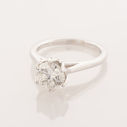 Noventa 1-1/2 ct. tw. Round Diamond Solitaire Engagement Ring in 14K White Gold close-up detail
