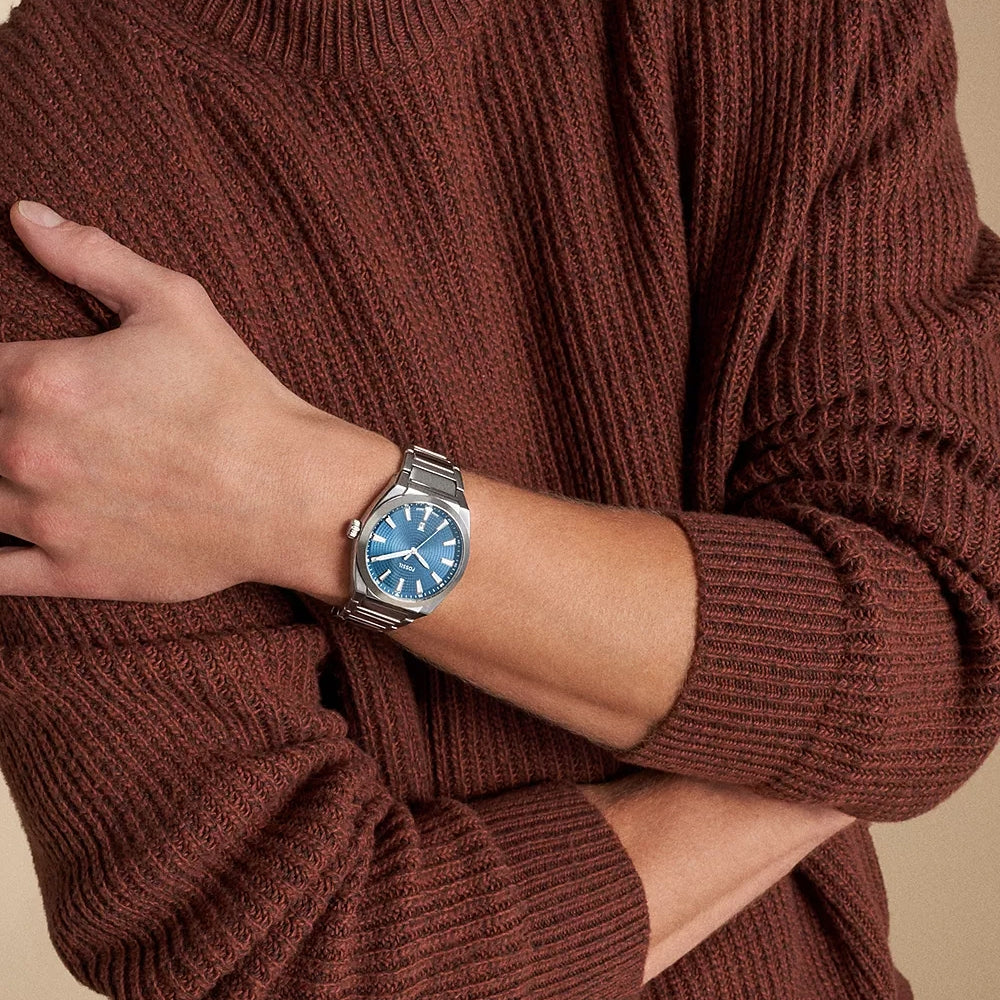 Fossil Men's Everett Quartz Stainless Steel Watch with Blue Sunray Dial front view