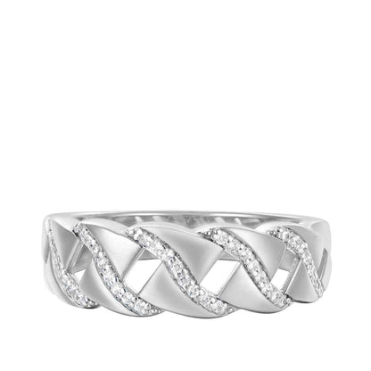 1/5 ct. tw. Men's Diamond Link Ring in Sterling Silver close-up detail