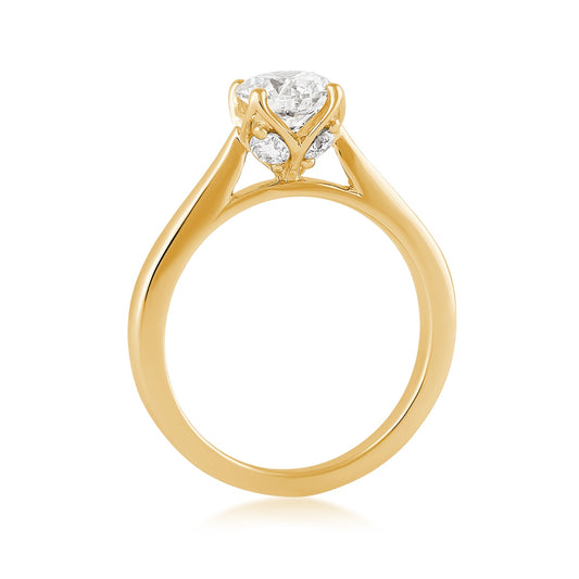 Adamante 1-1/4 ct. tw. Lab-Grown Round Brilliant Diamond Solitaire Engagement Ring in 14K Yellow Gold close-up detail