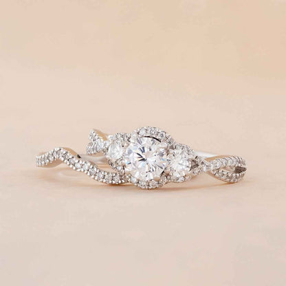 Noventa 1 ct. tw. Round Diamond 3-Stone Wedding Set in 14K White Gold side profile
