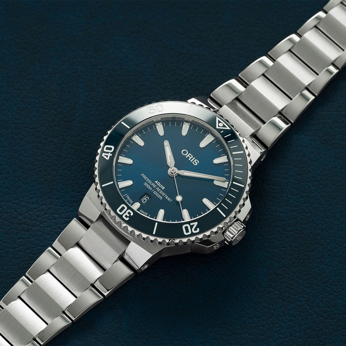 aquis blue dial automatic oris watch
