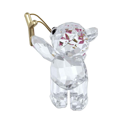 Swarovski Kris Bear Sending You Love Figurine close-up detail