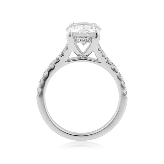 Adamante 2-5/8 ct. tw. Lab-Grown Round Brilliant Diamond Split Shank Engagement Ring in 14K White Gold close-up detail