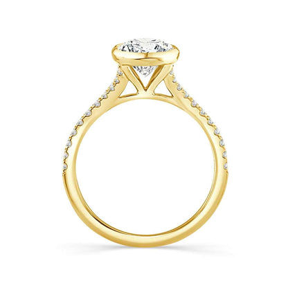Adamante 2-1/4 ct. tw. Lab-Grown Oval Diamond Bezel Set Engagement Ring in 14K Yellow Gold close-up detail