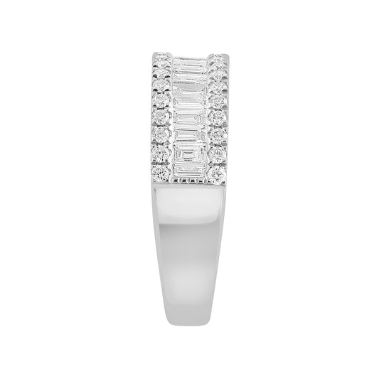 14K white gold 9/10 ct. baguette and round diamond Effy ring