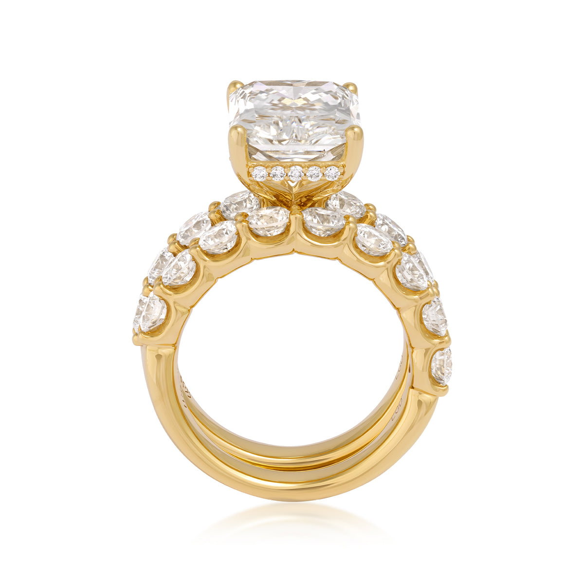 14K yellow gold Adamante 7 ct. lab-grown radiant-cut diamond wedding set with 3 ct. tw. lab-grown round diamond accents