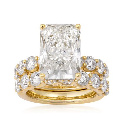 14K yellow gold Adamante 7 ct. lab-grown radiant-cut diamond wedding set with 3 ct. tw. lab-grown round diamond accents