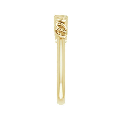 Mama Script Ring in 14K Yellow Gold front view