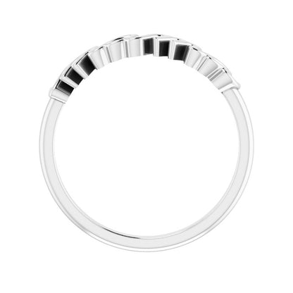 Mama Script Ring in Sterling Silver close-up detail