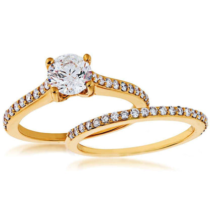 Noventa 1-1/2 ct. tw. Classic Round Brilliant Diamond Wedding Set in 14K Yellow Gold close-up detail